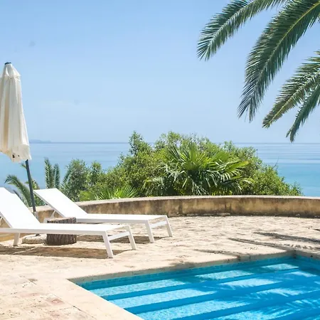 Villa Anelia